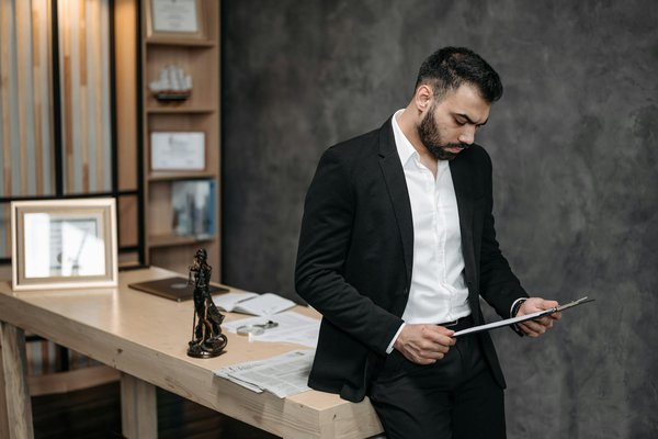 Vérification de numéro mobile : quels sont les services proposés par HLR ?
